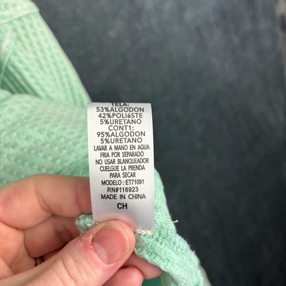 NWT Easel Los Angeles Light Blue Oversized Long Sleeve Waffle Peace tee sz Small - Picture 8 of 11